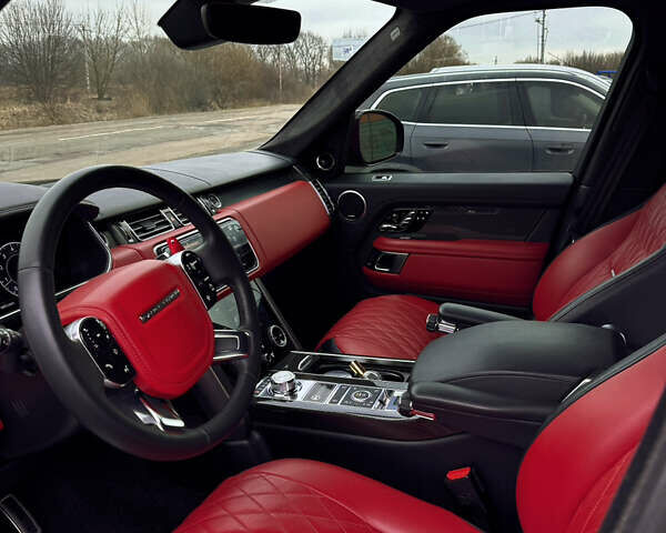 Чорний Ленд Ровер Рендж Ровер, об'ємом двигуна 5 л та пробігом 70 тис. км за 101500 $, фото 7 на Automoto.ua