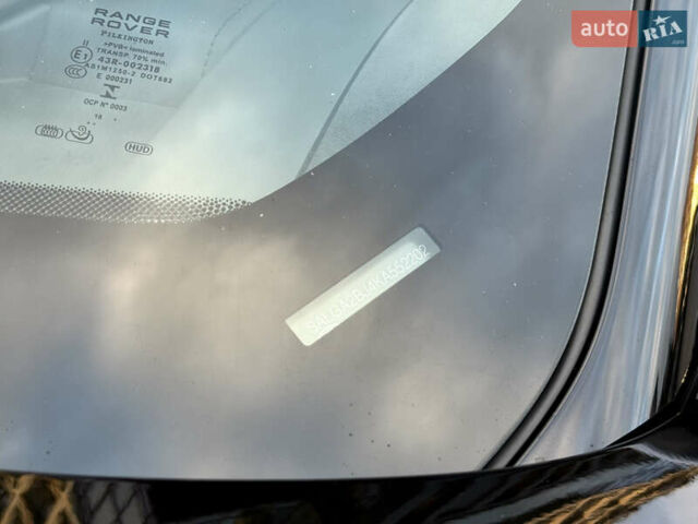Ленд Ровер Рендж Ровер 2019 в Львове на Automoto.ua Черный Ленд Ровер Рендж Ровер, объемом двигателя 4.37 л и пробегом 160 тыс. км за 74900 $, фото 12 на Automoto.ua