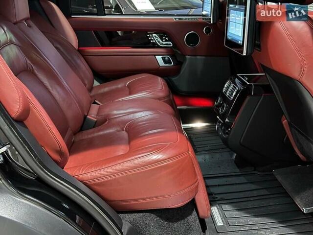 Чорний Ленд Ровер Рендж Ровер, об'ємом двигуна 5 л та пробігом 97 тис. км за 67490 $, фото 17 на Automoto.ua