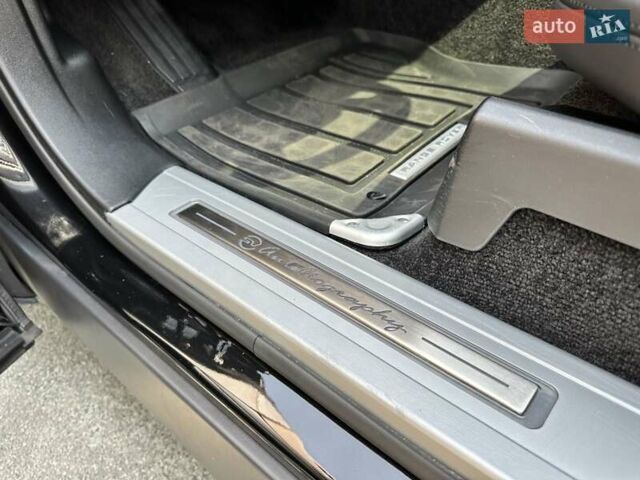 Чорний Ленд Ровер Рендж Ровер, об'ємом двигуна 5 л та пробігом 75 тис. км за 87000 $, фото 26 на Automoto.ua