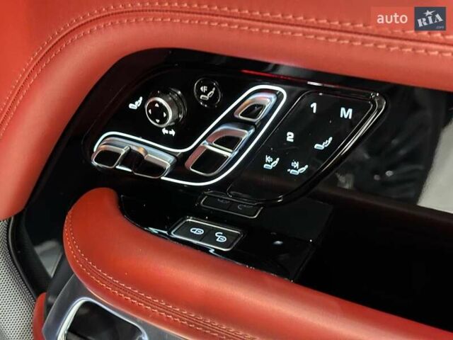 Чорний Ленд Ровер Рендж Ровер, об'ємом двигуна 5 л та пробігом 97 тис. км за 67490 $, фото 19 на Automoto.ua