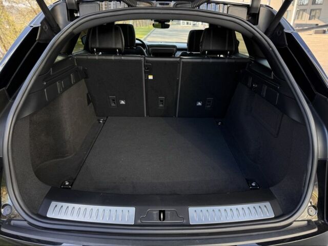 Чорний Ленд Ровер Рендж Ровер, об'ємом двигуна 2 л та пробігом 90 тис. км за 35500 $, фото 21 на Automoto.ua