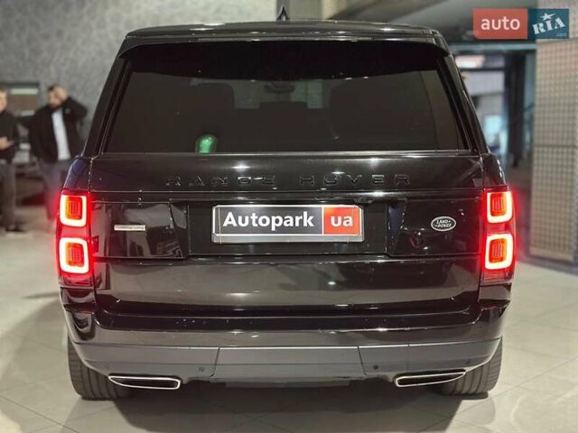 Чорний Ленд Ровер Рендж Ровер, об'ємом двигуна 5 л та пробігом 97 тис. км за 67490 $, фото 4 на Automoto.ua