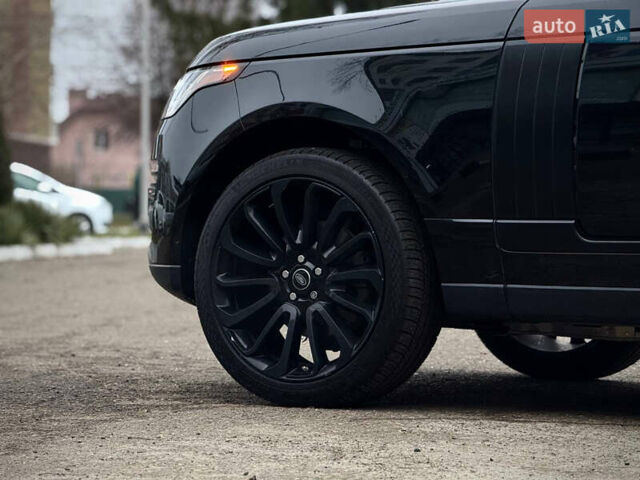 Ленд Ровер Рендж Ровер 2019 у Чернівцях на Automoto.ua Чорний Ленд Ровер Рендж Ровер, об'ємом двигуна 2.99 л та пробігом 142 тис. км за 62000 $, фото 2 на Automoto.ua
