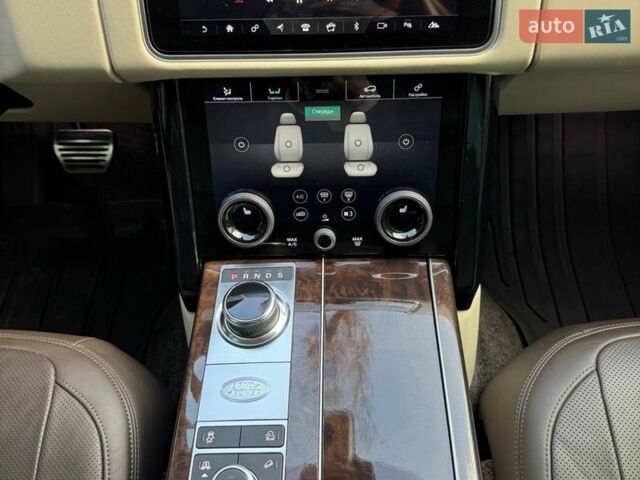 Черный Ленд Ровер Рендж Ровер, объемом двигателя 4.37 л и пробегом 119 тыс. км за 61900 $, фото 40 на Automoto.ua