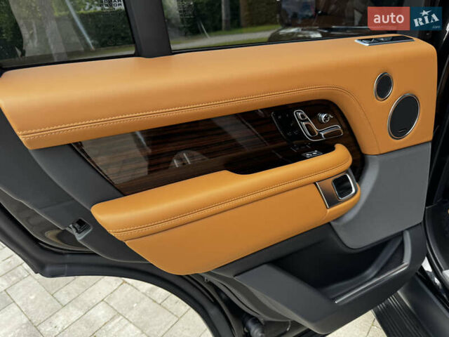 Черный Ленд Ровер Рендж Ровер, объемом двигателя 2.99 л и пробегом 88 тыс. км за 76900 $, фото 63 на Automoto.ua