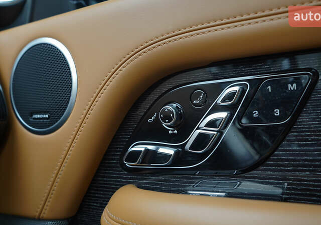 Черный Ленд Ровер Рендж Ровер, объемом двигателя 4.37 л и пробегом 128 тыс. км за 79500 $, фото 55 на Automoto.ua