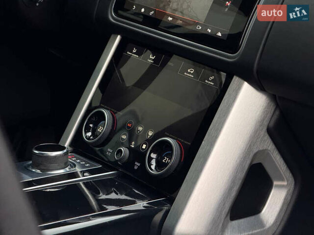 Ленд Ровер Рендж Ровер 2019 у Чернівцях на Automoto.ua Чорний Ленд Ровер Рендж Ровер, об'ємом двигуна 2.99 л та пробігом 142 тис. км за 62000 $, фото 17 на Automoto.ua