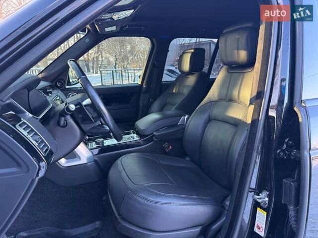 Черный Ленд Ровер Рендж Ровер, объемом двигателя 5 л и пробегом 163 тыс. км за 59000 $, фото 22 на Automoto.ua