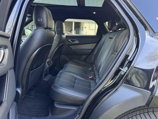 Чорний Ленд Ровер Рендж Ровер, об'ємом двигуна 2 л та пробігом 90 тис. км за 35500 $, фото 20 на Automoto.ua