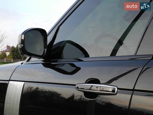 Чорний Ленд Ровер Рендж Ровер, об'ємом двигуна 4.37 л та пробігом 115 тис. км за 112000 $, фото 12 на Automoto.ua