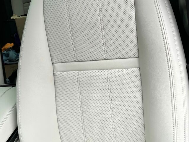 Чорний Ленд Ровер Рендж Ровер, об'ємом двигуна 2 л та пробігом 91 тис. км за 38500 $, фото 17 на Automoto.ua