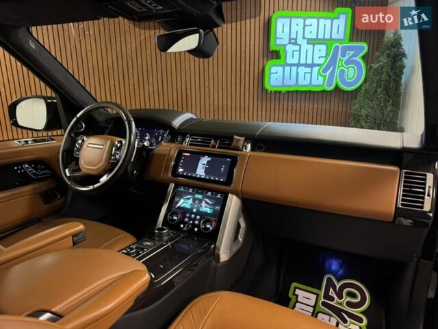 Чорний Ленд Ровер Рендж Ровер, об'ємом двигуна 4.37 л та пробігом 115 тис. км за 88000 $, фото 16 на Automoto.ua