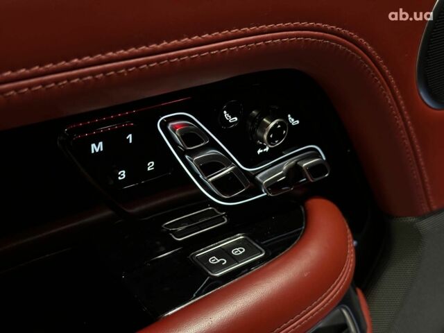 Чорний Ленд Ровер Рендж Ровер, об'ємом двигуна 5 л та пробігом 97 тис. км за 67490 $, фото 12 на Automoto.ua