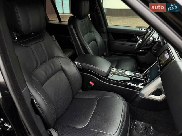 Черный Ленд Ровер Рендж Ровер, объемом двигателя 3 л и пробегом 145 тыс. км за 57000 $, фото 17 на Automoto.ua