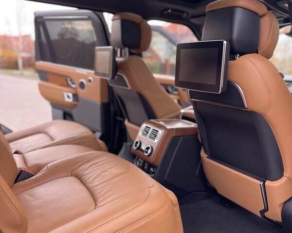 Чорний Ленд Ровер Рендж Ровер, об'ємом двигуна 5 л та пробігом 145 тис. км за 68900 $, фото 25 на Automoto.ua