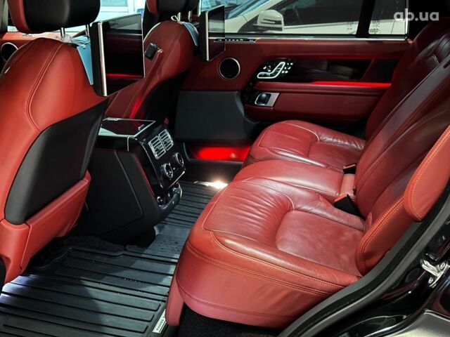 Чорний Ленд Ровер Рендж Ровер, об'ємом двигуна 5 л та пробігом 97 тис. км за 67490 $, фото 16 на Automoto.ua