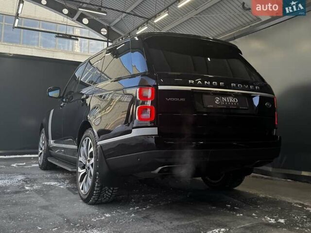 Чорний Ленд Ровер Рендж Ровер, об'ємом двигуна 2.99 л та пробігом 77 тис. км за 72000 $, фото 8 на Automoto.ua