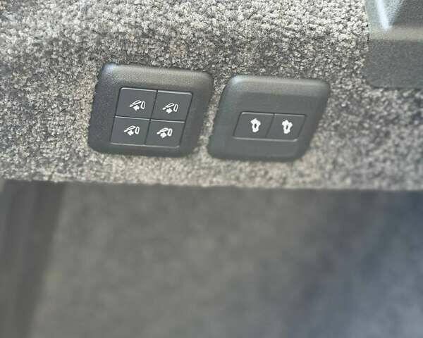 Черный Ленд Ровер Рендж Ровер, объемом двигателя 4.37 л и пробегом 119 тыс. км за 61900 $, фото 23 на Automoto.ua