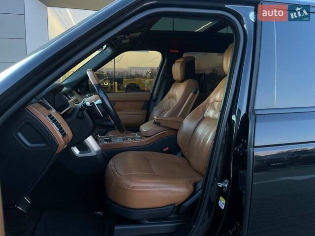 Черный Ленд Ровер Рендж Ровер, объемом двигателя 4.37 л и пробегом 137 тыс. км за 69000 $, фото 19 на Automoto.ua