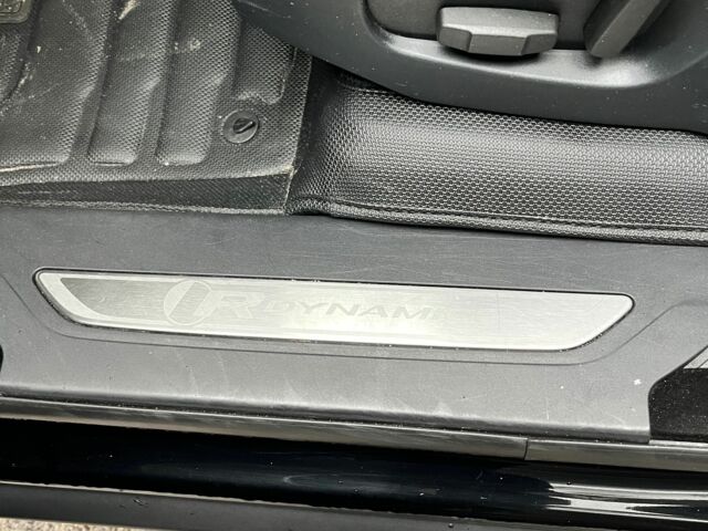 Чорний Ленд Ровер Рендж Ровер, об'ємом двигуна 2 л та пробігом 91 тис. км за 39500 $, фото 16 на Automoto.ua