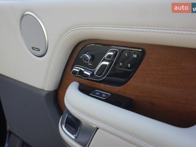 Черный Ленд Ровер Рендж Ровер, объемом двигателя 4.37 л и пробегом 127 тыс. км за 69999 $, фото 35 на Automoto.ua