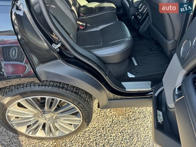 Чорний Ленд Ровер Рендж Ровер, об'ємом двигуна 3 л та пробігом 174 тис. км за 49900 $, фото 12 на Automoto.ua