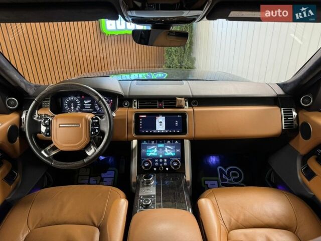 Чорний Ленд Ровер Рендж Ровер, об'ємом двигуна 4.37 л та пробігом 115 тис. км за 88000 $, фото 17 на Automoto.ua