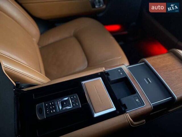Черный Ленд Ровер Рендж Ровер, объемом двигателя 4.37 л и пробегом 137 тыс. км за 69000 $, фото 26 на Automoto.ua