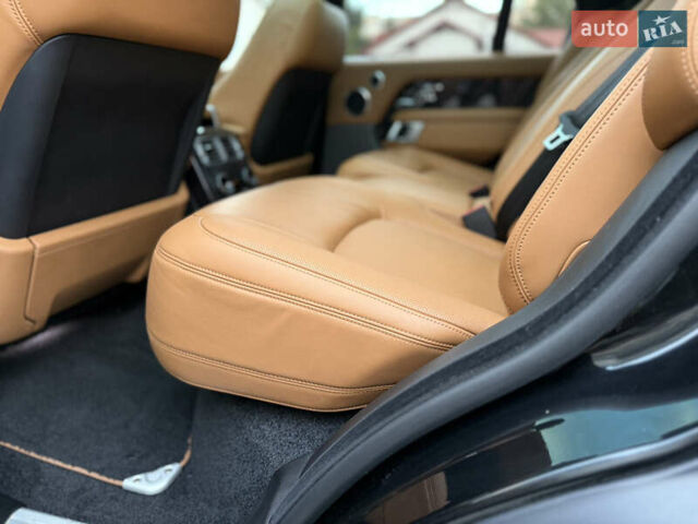 Ленд Ровер Рендж Ровер 2019 в Львове на Automoto.ua Черный Ленд Ровер Рендж Ровер, объемом двигателя 4.37 л и пробегом 160 тыс. км за 74900 $, фото 66 на Automoto.ua