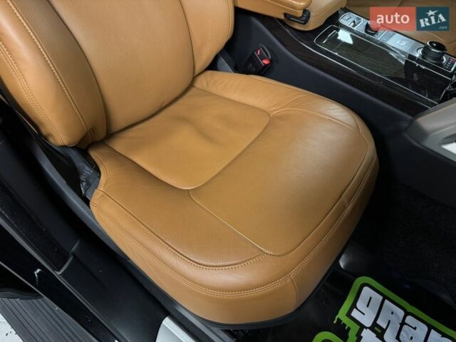 Чорний Ленд Ровер Рендж Ровер, об'ємом двигуна 4.37 л та пробігом 115 тис. км за 88000 $, фото 21 на Automoto.ua