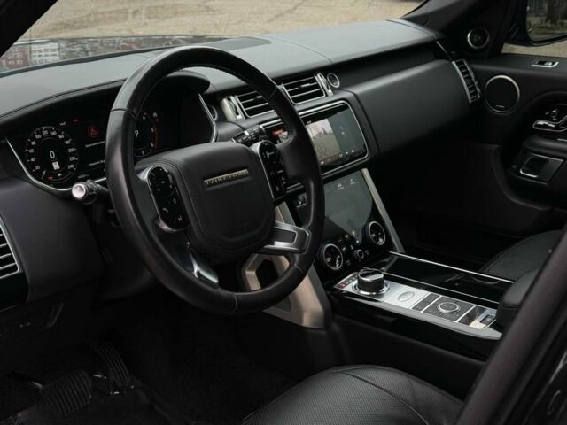 Чорний Ленд Ровер Рендж Ровер, об'ємом двигуна 3 л та пробігом 3 тис. км за 62000 $, фото 5 на Automoto.ua