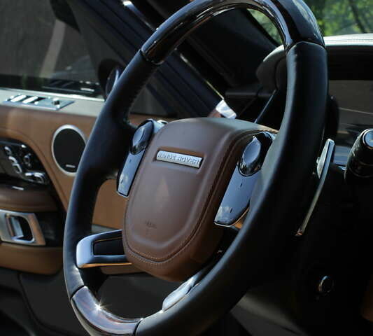 Черный Ленд Ровер Рендж Ровер, объемом двигателя 4.37 л и пробегом 134 тыс. км за 68500 $, фото 11 на Automoto.ua