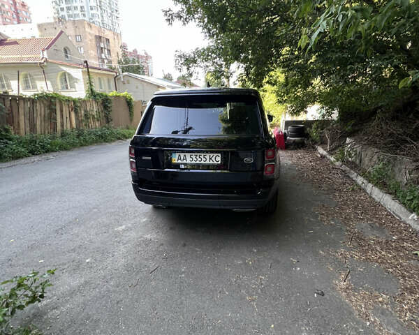 Чорний Ленд Ровер Рендж Ровер, об'ємом двигуна 4.37 л та пробігом 175 тис. км за 68555 $, фото 11 на Automoto.ua