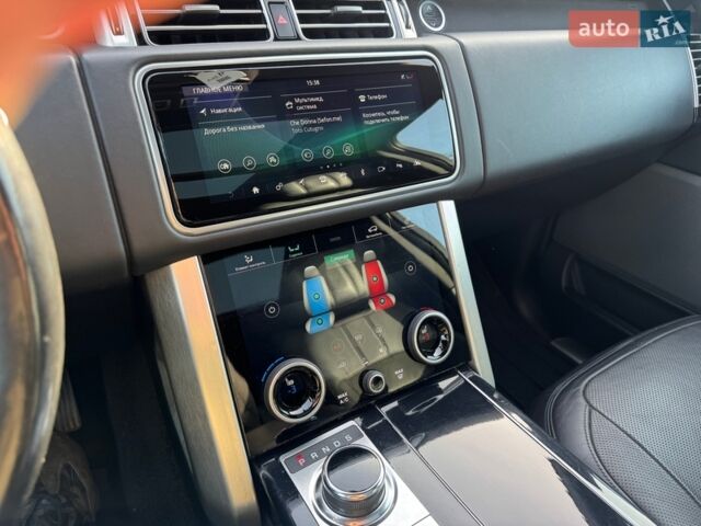 Чорний Ленд Ровер Рендж Ровер, об'ємом двигуна 3 л та пробігом 174 тис. км за 49900 $, фото 27 на Automoto.ua