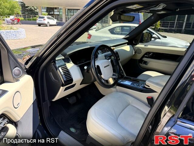 Черный Ленд Ровер Рендж Ровер, объемом двигателя 3 л и пробегом 80 тыс. км за 58000 $, фото 7 на Automoto.ua