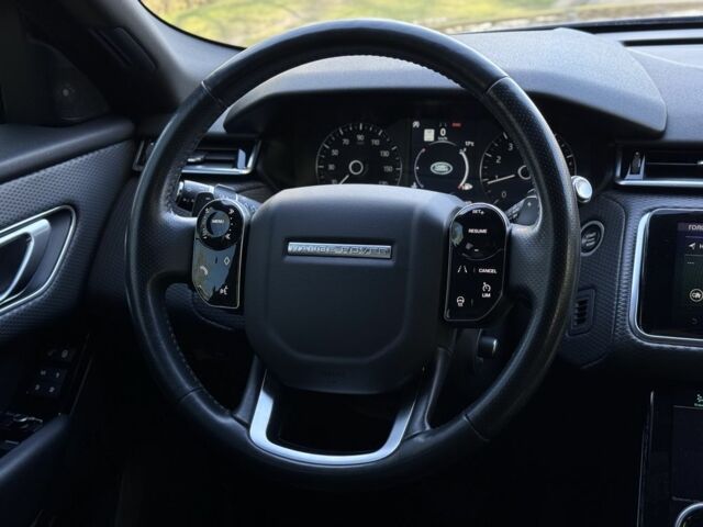 Чорний Ленд Ровер Рендж Ровер, об'ємом двигуна 2 л та пробігом 90 тис. км за 35500 $, фото 17 на Automoto.ua