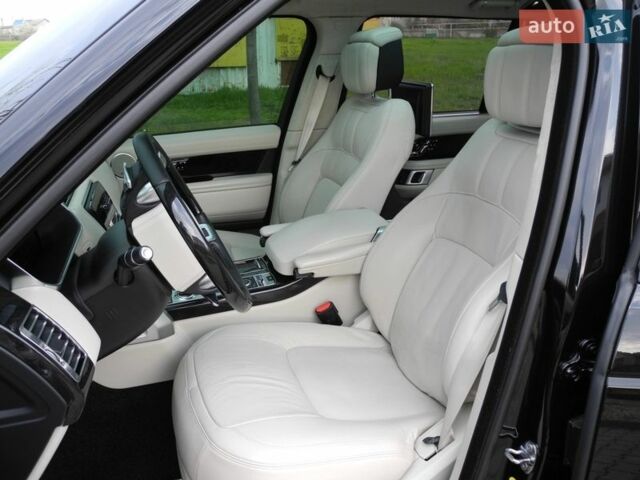 Чорний Ленд Ровер Рендж Ровер, об'ємом двигуна 4.37 л та пробігом 115 тис. км за 112000 $, фото 17 на Automoto.ua