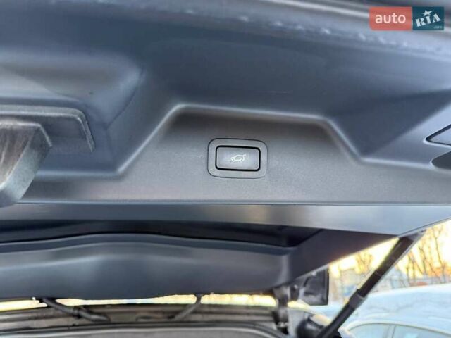 Черный Ленд Ровер Рендж Ровер, объемом двигателя 5 л и пробегом 163 тыс. км за 59000 $, фото 55 на Automoto.ua