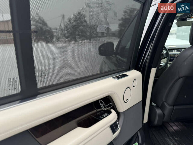 Черный Ленд Ровер Рендж Ровер, объемом двигателя 5 л и пробегом 163 тыс. км за 57000 $, фото 30 на Automoto.ua