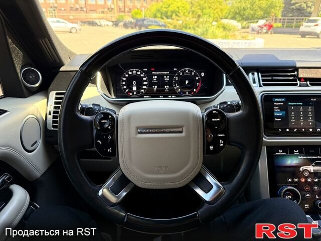 Черный Ленд Ровер Рендж Ровер, объемом двигателя 3 л и пробегом 80 тыс. км за 58000 $, фото 5 на Automoto.ua