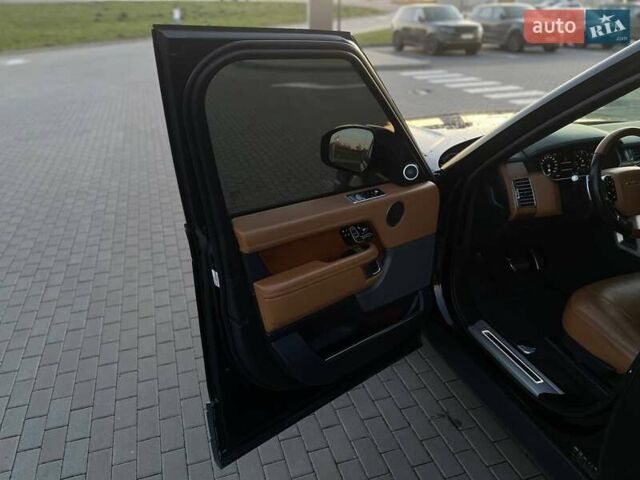 Черный Ленд Ровер Рендж Ровер, объемом двигателя 4.37 л и пробегом 137 тыс. км за 69000 $, фото 6 на Automoto.ua