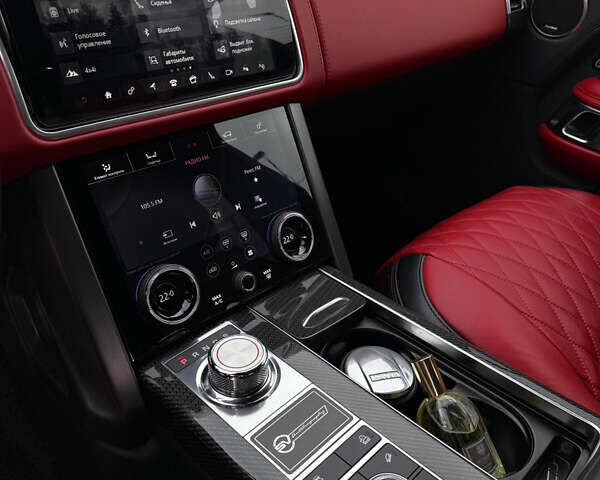 Чорний Ленд Ровер Рендж Ровер, об'ємом двигуна 5 л та пробігом 70 тис. км за 101500 $, фото 8 на Automoto.ua