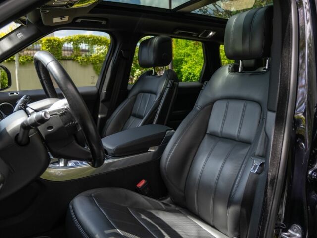 Чорний Ленд Ровер Рендж Ровер, об'ємом двигуна 3 л та пробігом 119 тис. км за 46900 $, фото 4 на Automoto.ua