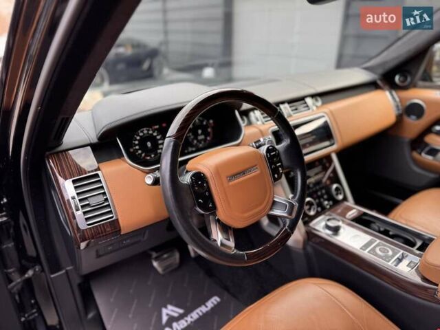 Чорний Ленд Ровер Рендж Ровер, об'ємом двигуна 4.37 л та пробігом 112 тис. км за 65900 $, фото 16 на Automoto.ua