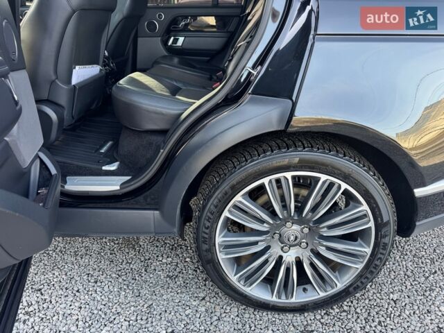 Чорний Ленд Ровер Рендж Ровер, об'ємом двигуна 3 л та пробігом 174 тис. км за 49900 $, фото 49 на Automoto.ua