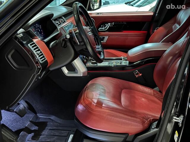 Чорний Ленд Ровер Рендж Ровер, об'ємом двигуна 5 л та пробігом 97 тис. км за 67490 $, фото 10 на Automoto.ua