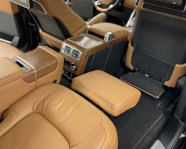 Чорний Ленд Ровер Рендж Ровер, об'ємом двигуна 5 л та пробігом 145 тис. км за 68900 $, фото 29 на Automoto.ua