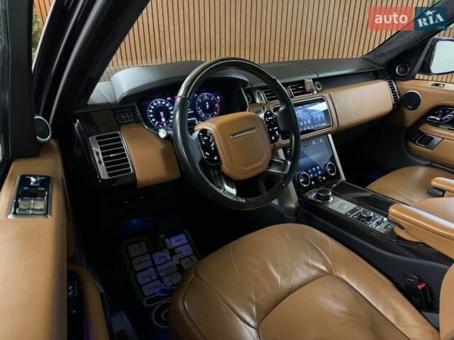 Чорний Ленд Ровер Рендж Ровер, об'ємом двигуна 4.37 л та пробігом 115 тис. км за 88000 $, фото 56 на Automoto.ua