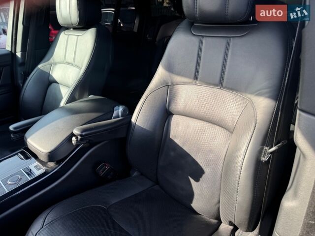 Чорний Ленд Ровер Рендж Ровер, об'ємом двигуна 3 л та пробігом 174 тис. км за 49900 $, фото 40 на Automoto.ua